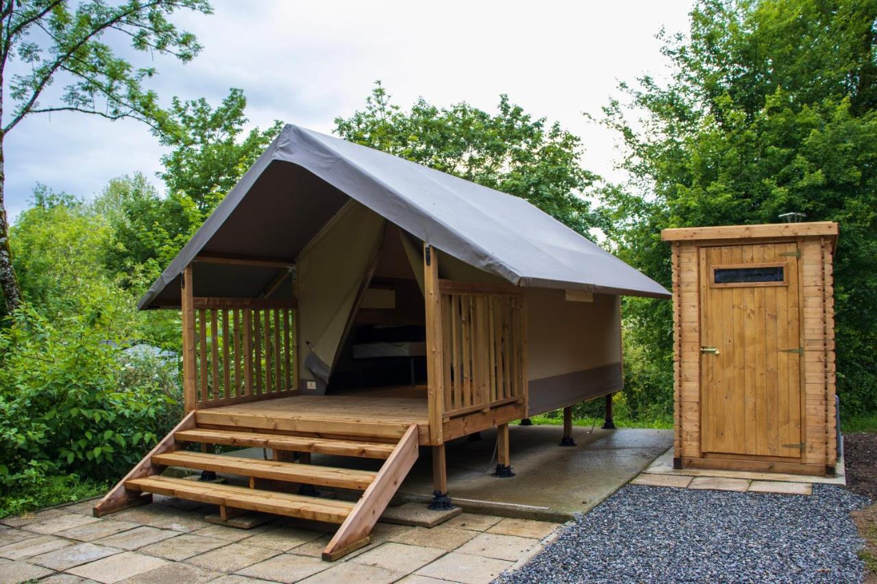 Camping 3 Etoiles - Piscine Chauffee - Vue Montagne Saint-Girons  Kültér fotó