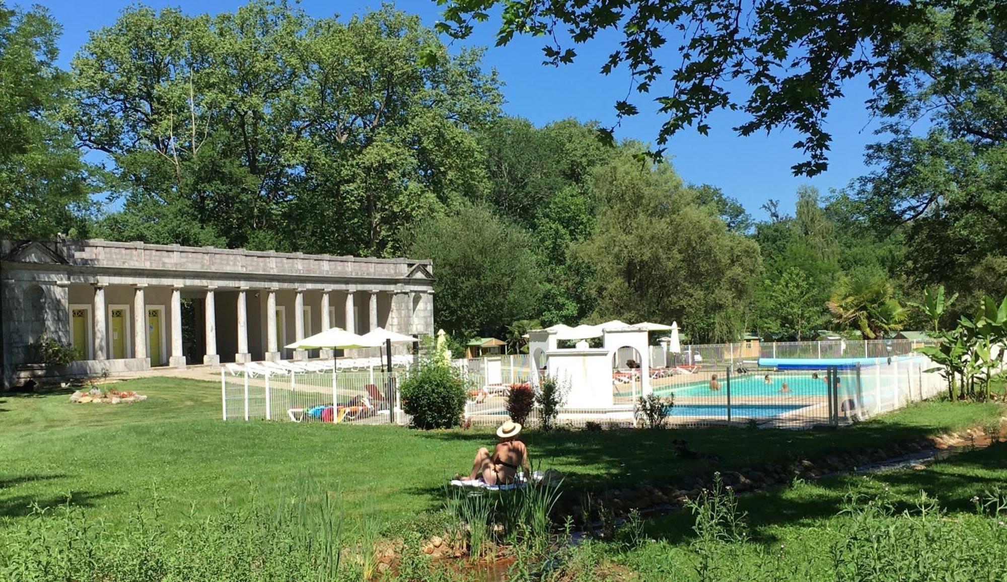 Camping 3 Etoiles - Piscine Chauffee - Vue Montagne Saint-Girons  Kültér fotó