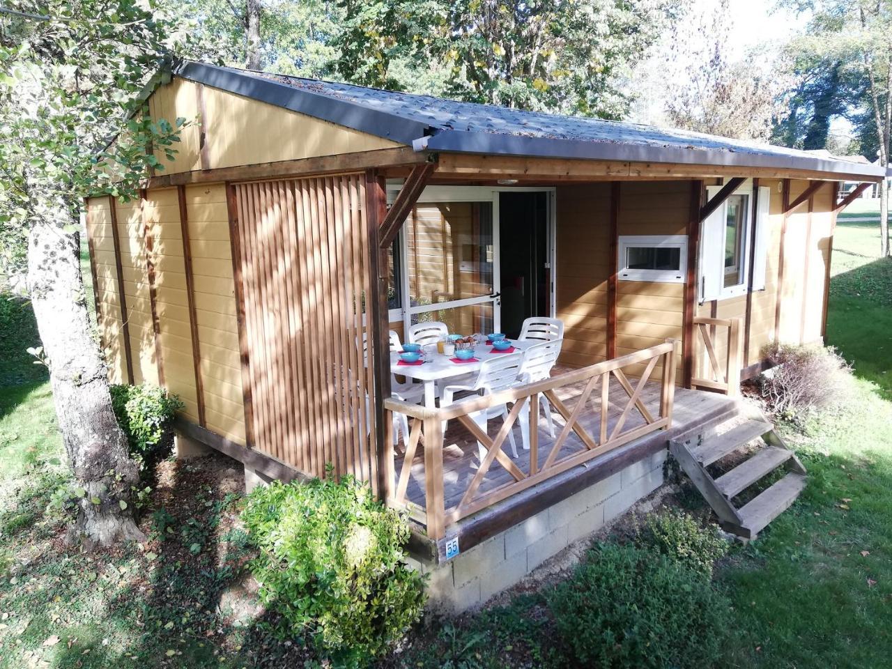 Camping 3 Etoiles - Piscine Chauffee - Vue Montagne Saint-Girons  Kültér fotó